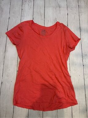 Faded Glory Coral Scoop Neck Short Sleeve Tee